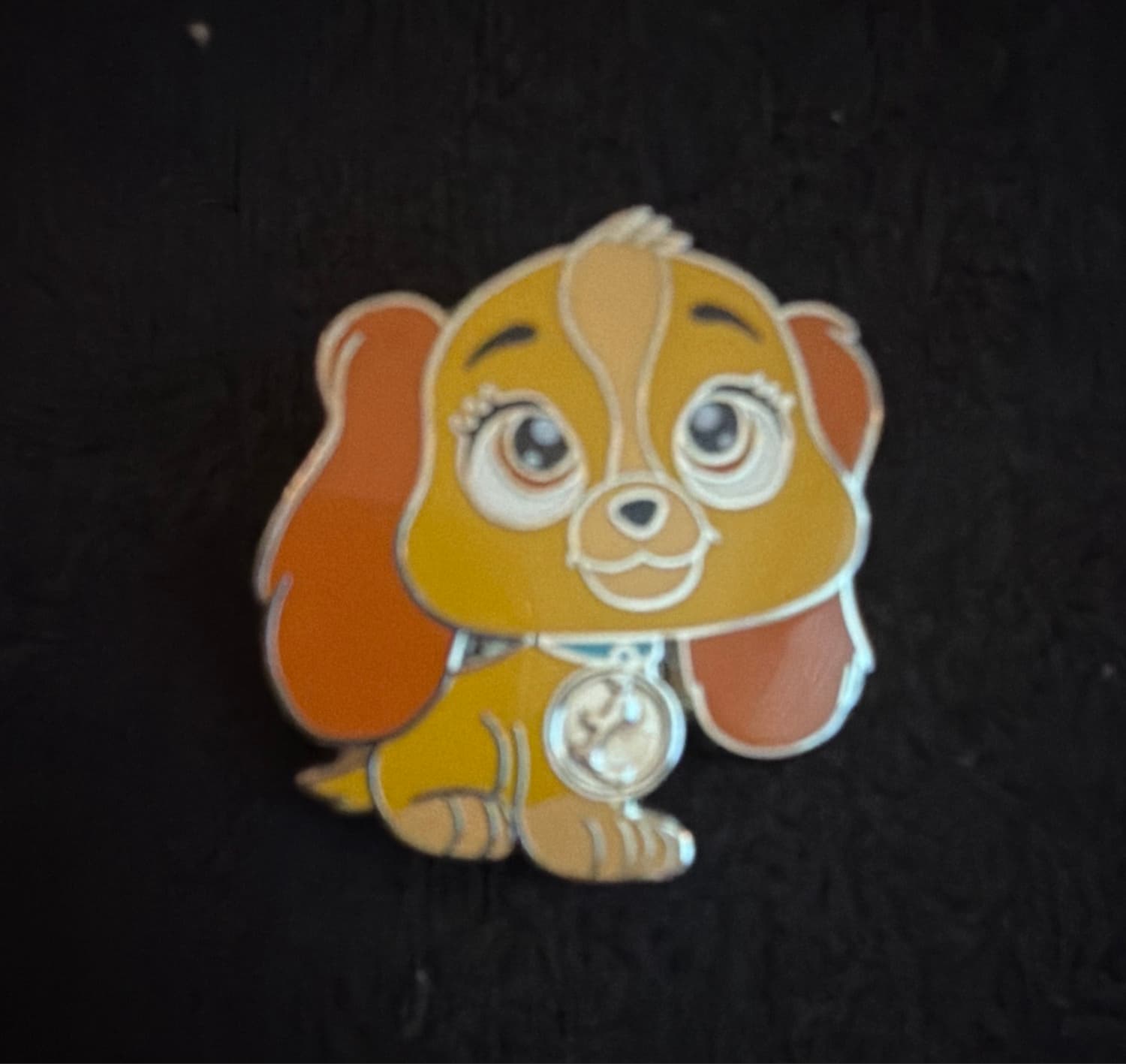 Lady - Disney Dogs Mystery Pin Set