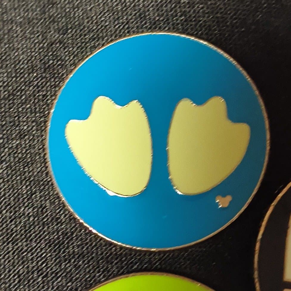 Donald Duck's Feet - Hidden Mickey Pin