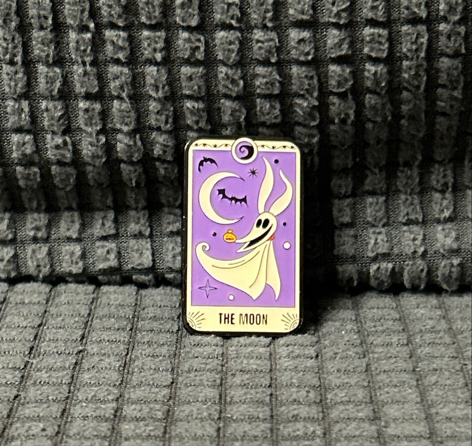 Loungefly Nightmare Before Christmas Zero 'The Moon' Tarot Card Pin front