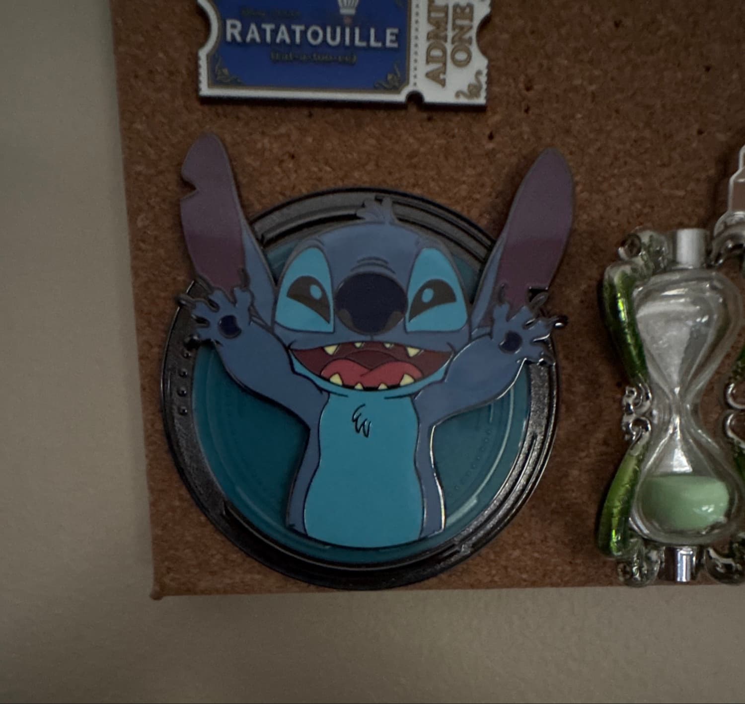 Stitch Smiling Arms Out front