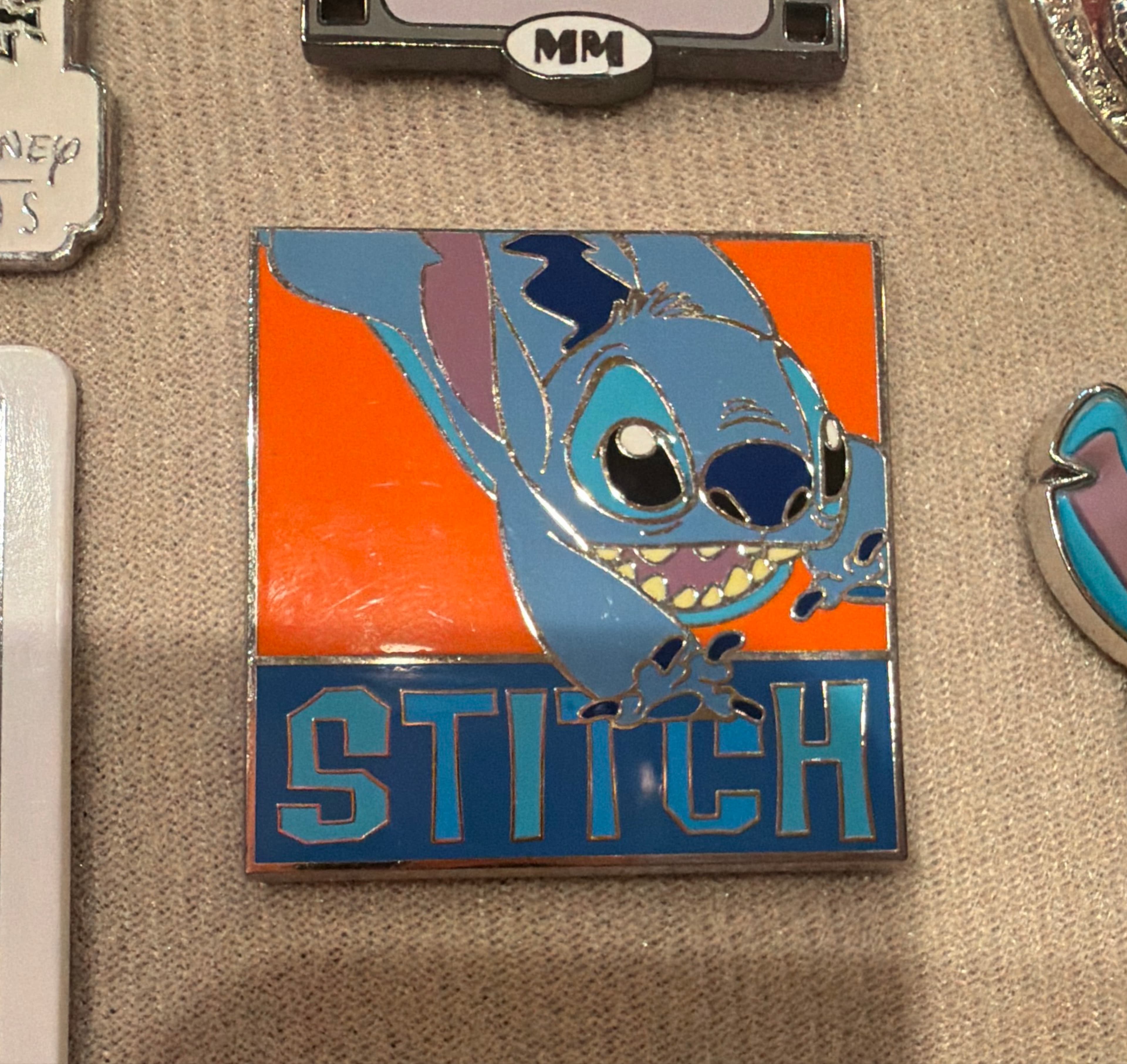 Stitch - Deluxe Starter Lanyard Set - Lilo and Stitch front