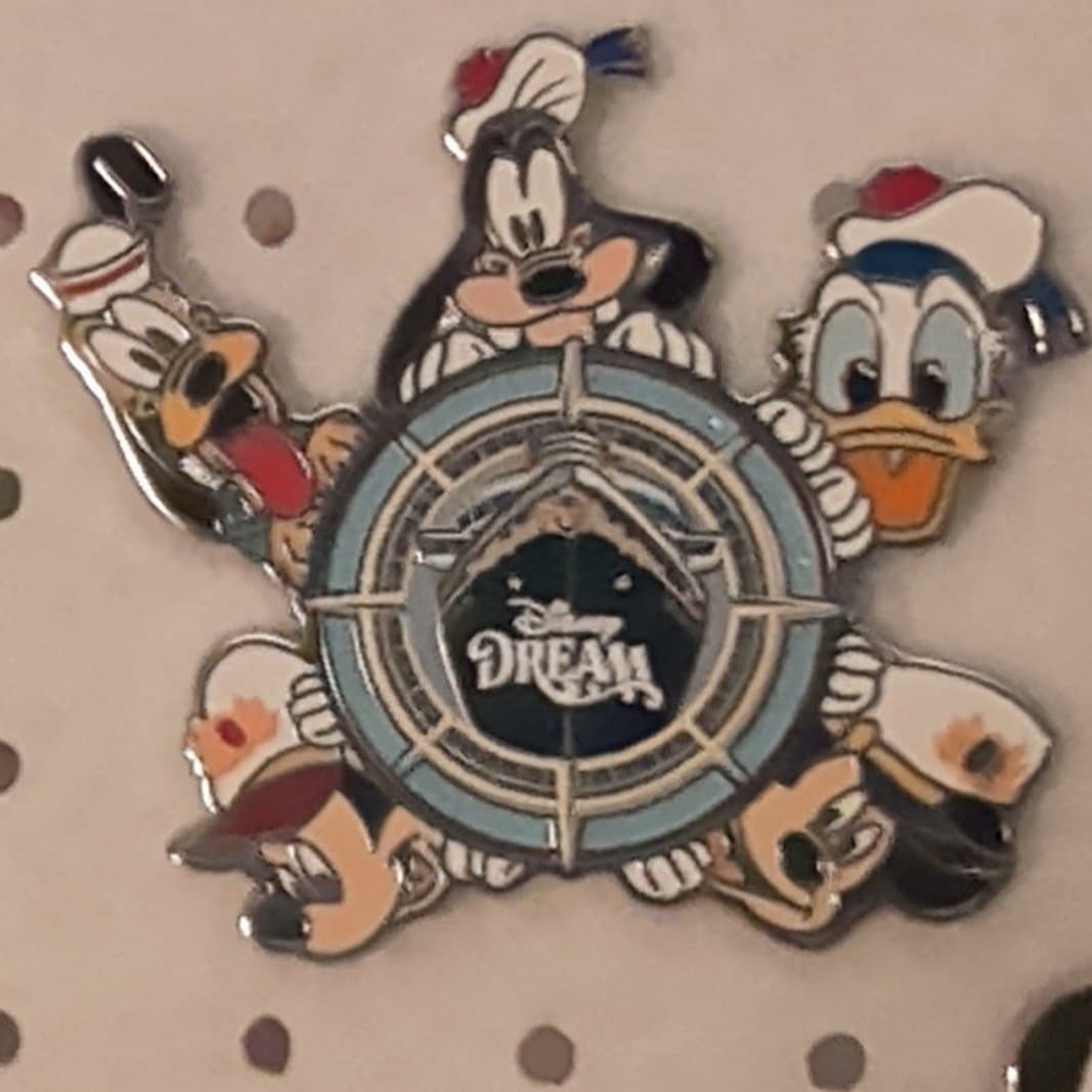 Disney Dream - Fab 5 Mickey and Friends Ship's Wheel Pin front