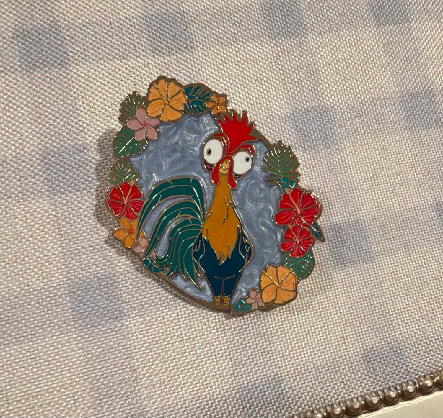 Heihei loungefly