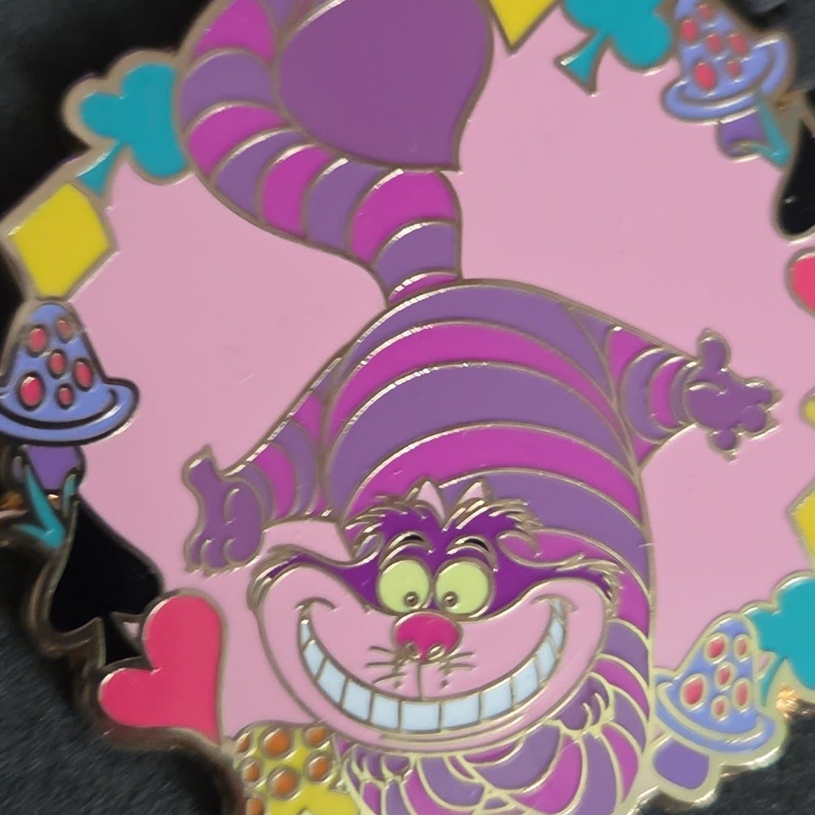 Pink a la Mode Iconic Series Alice in Wonderland - Cheshire Cat