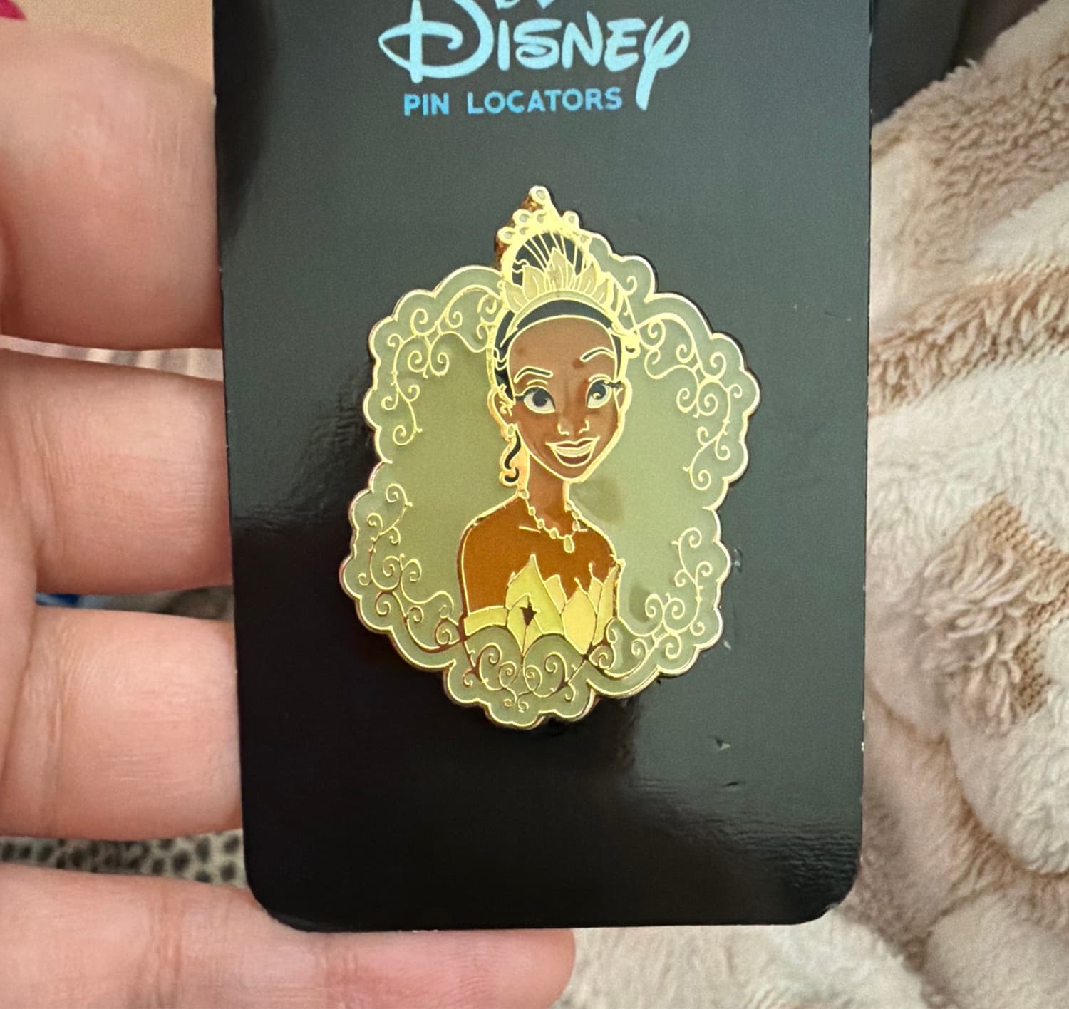 Portrait Pin - Princess And The Frog - Tiana