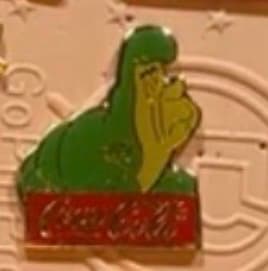 Disney WDW Caterpillar 15th Anniversary 1986 Coca Cola Alice in Wonderland Pin