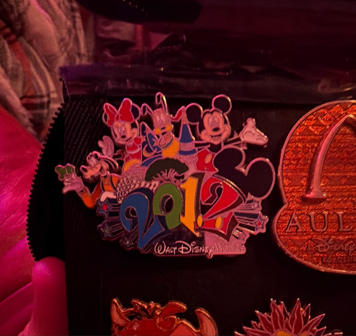Walt Disney World 2012 Castle Mickey And Friends Pin