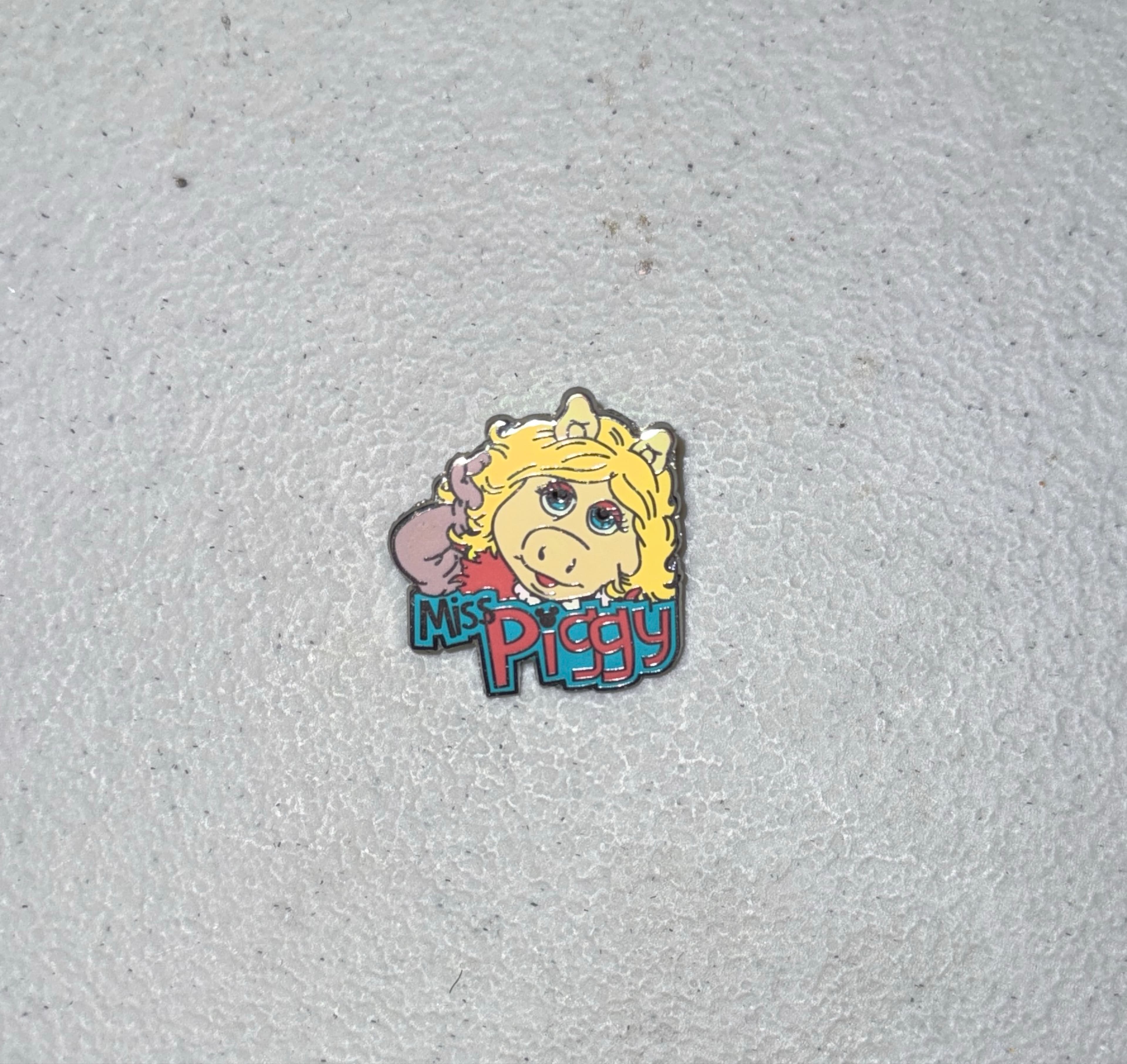 Miss Piggy - Muppets - Cast Lanyard Series 4 front