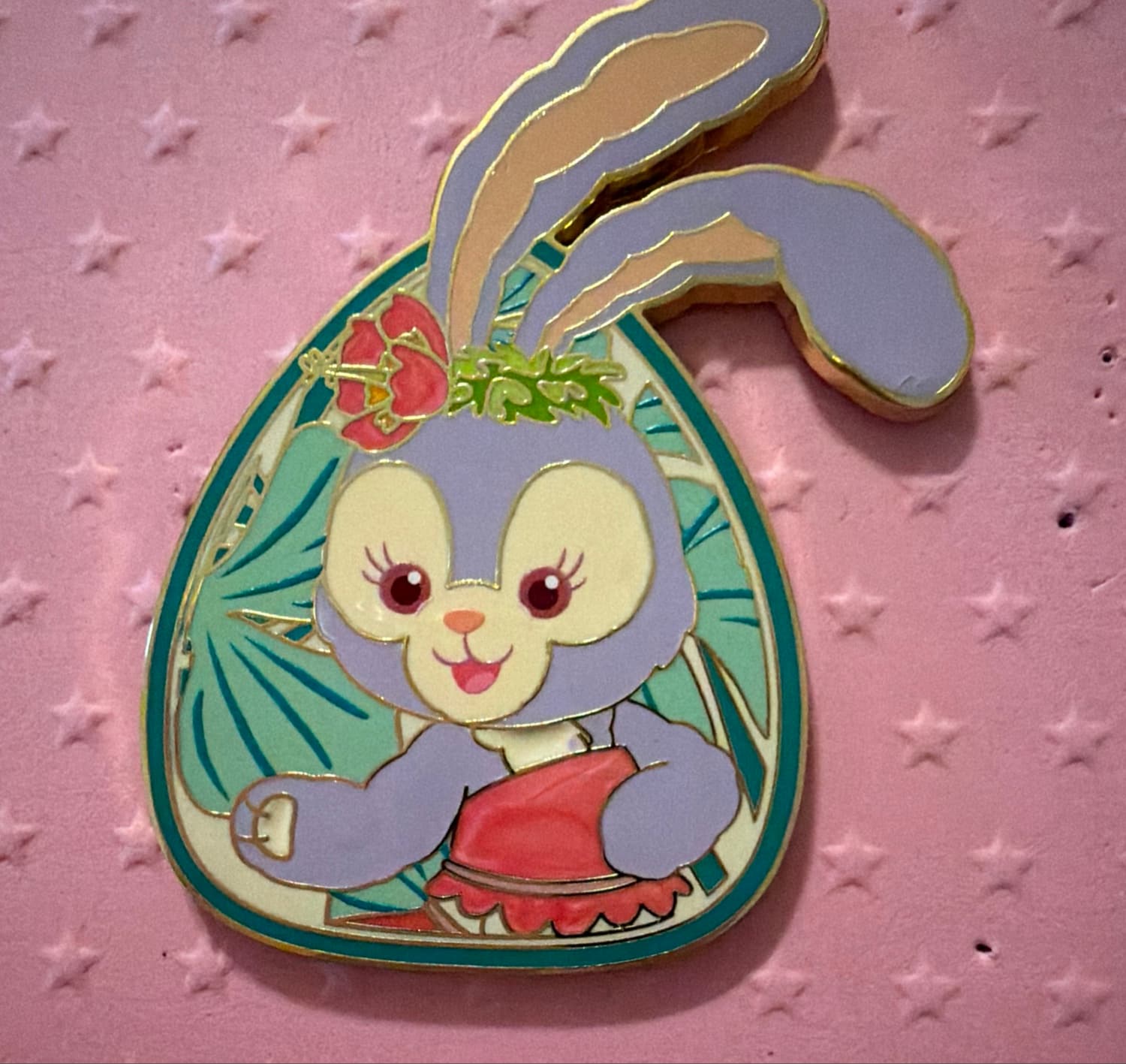 Stella Lou Aulani Resort Pin