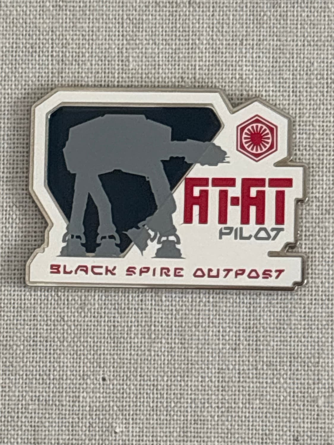 Star Wars Galaxy's Edge - AT-AT Pilot Black Spire Outpost front