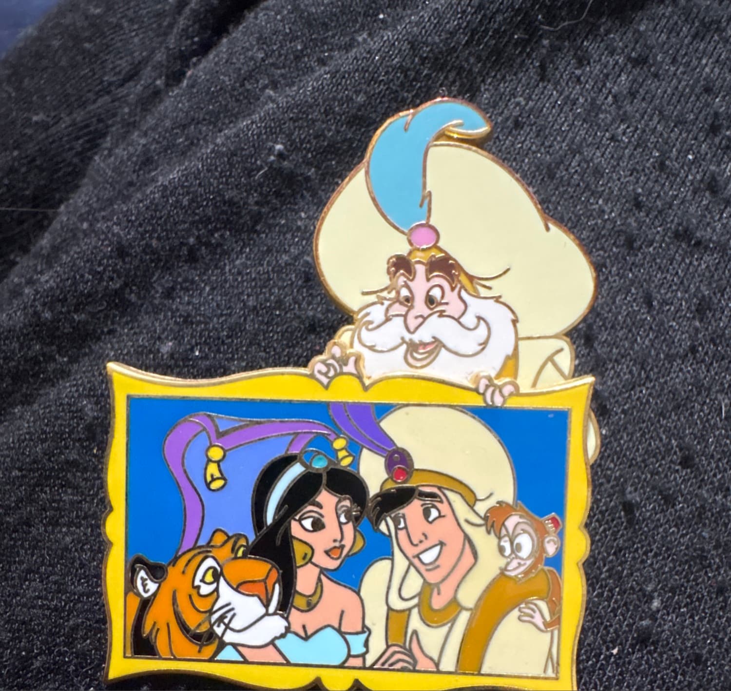 The Sultan with Portrait Princess Jasmine Aladdin Rajah Abu Pin