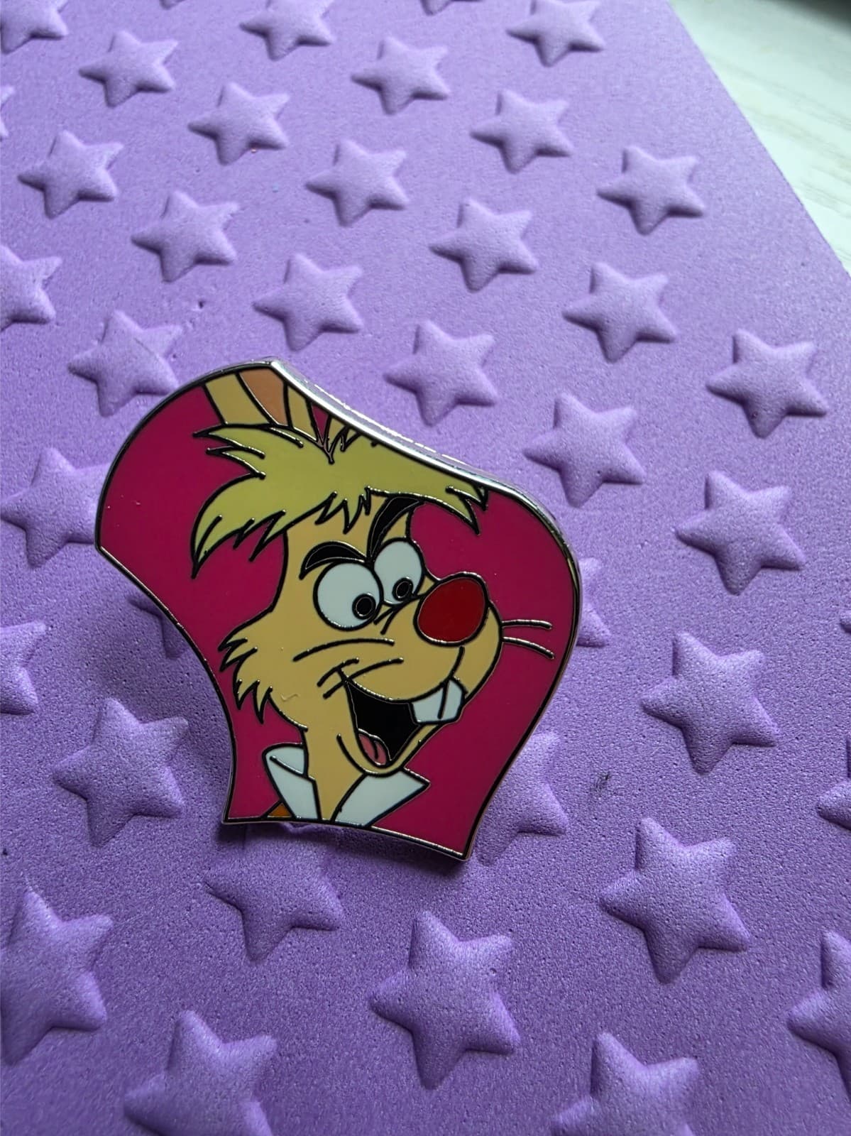March Hare — Alice in Wonderland 75th Anniversary Cheshire Cat Puzzle Mystery Pin Set front