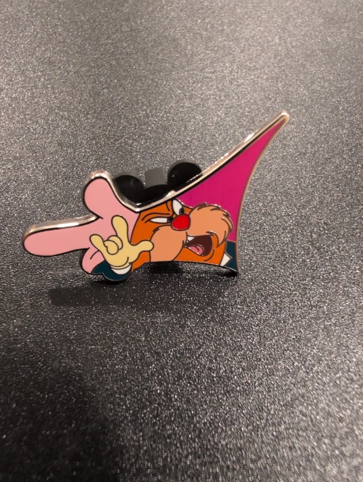 Walrus — Alice in Wonderland 75th Anniversary Cheshire Cat Puzzle Mystery Pin Set