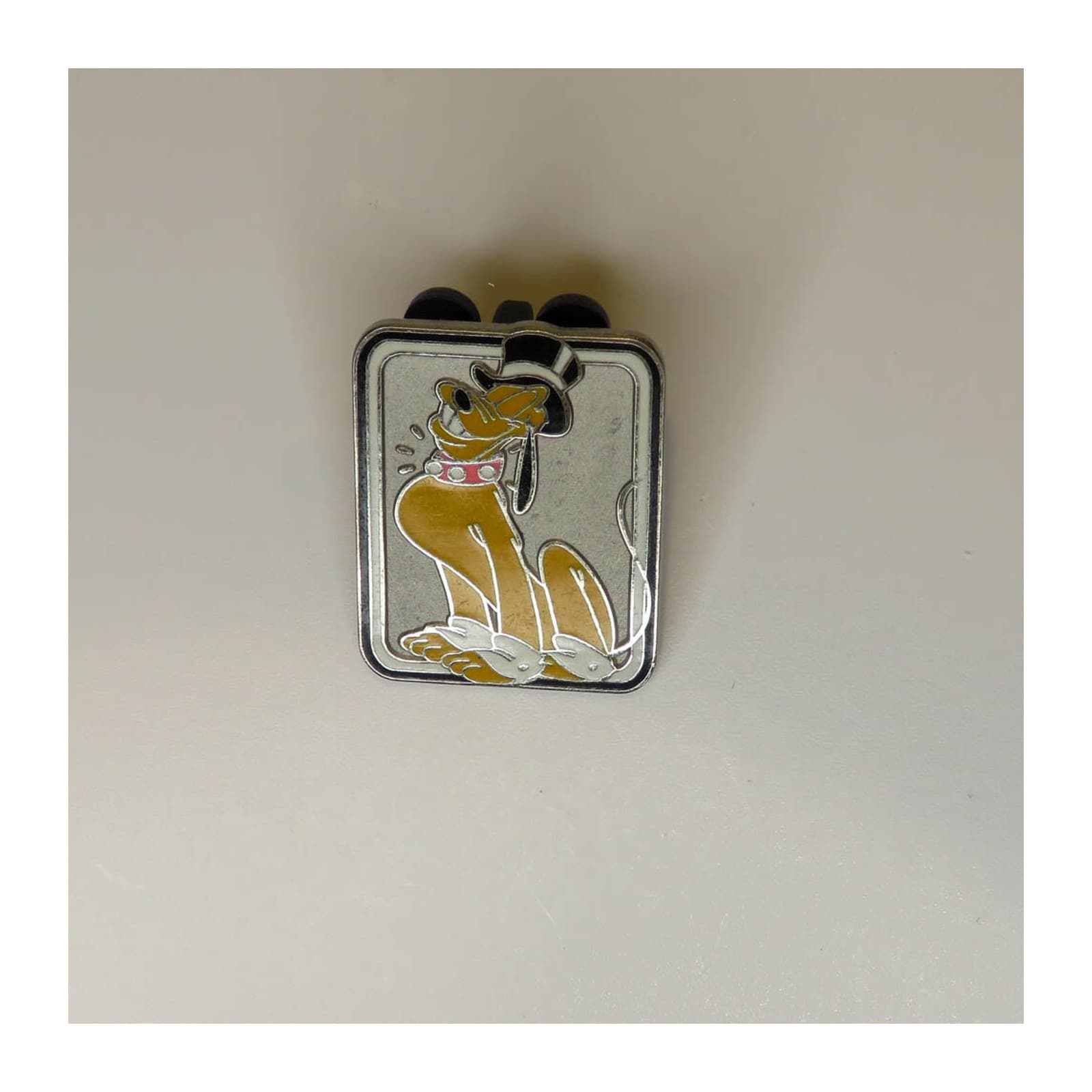 Pluto in Spats and Top Hat, a 2002 Walt Disney World Cast Lanyard pin