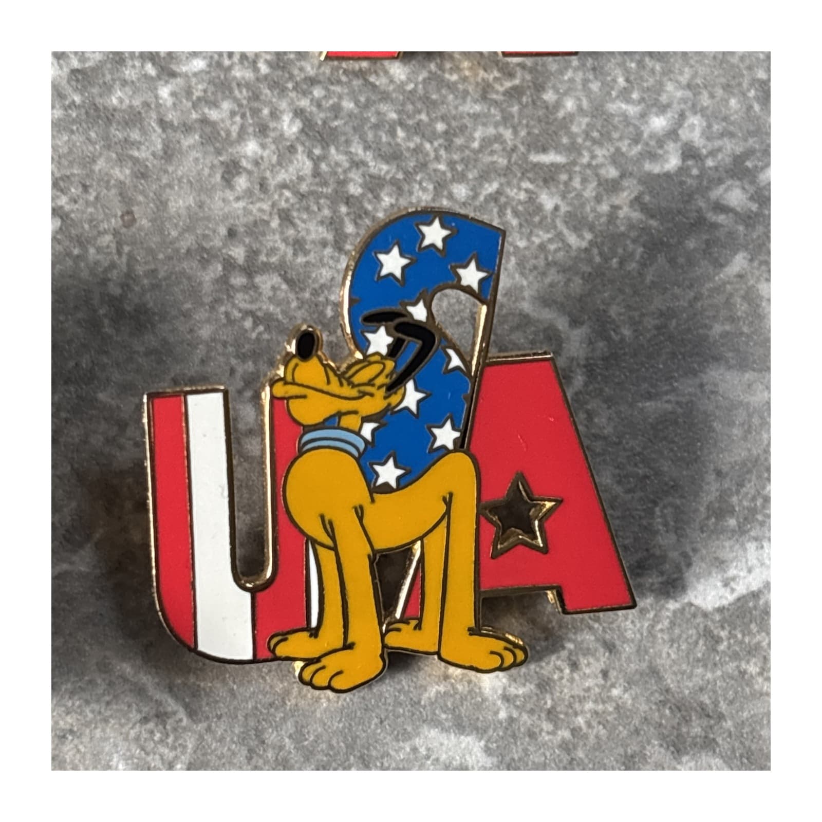 Pluto USA, a 2002 Walt Disney World Cast Lanyard pin