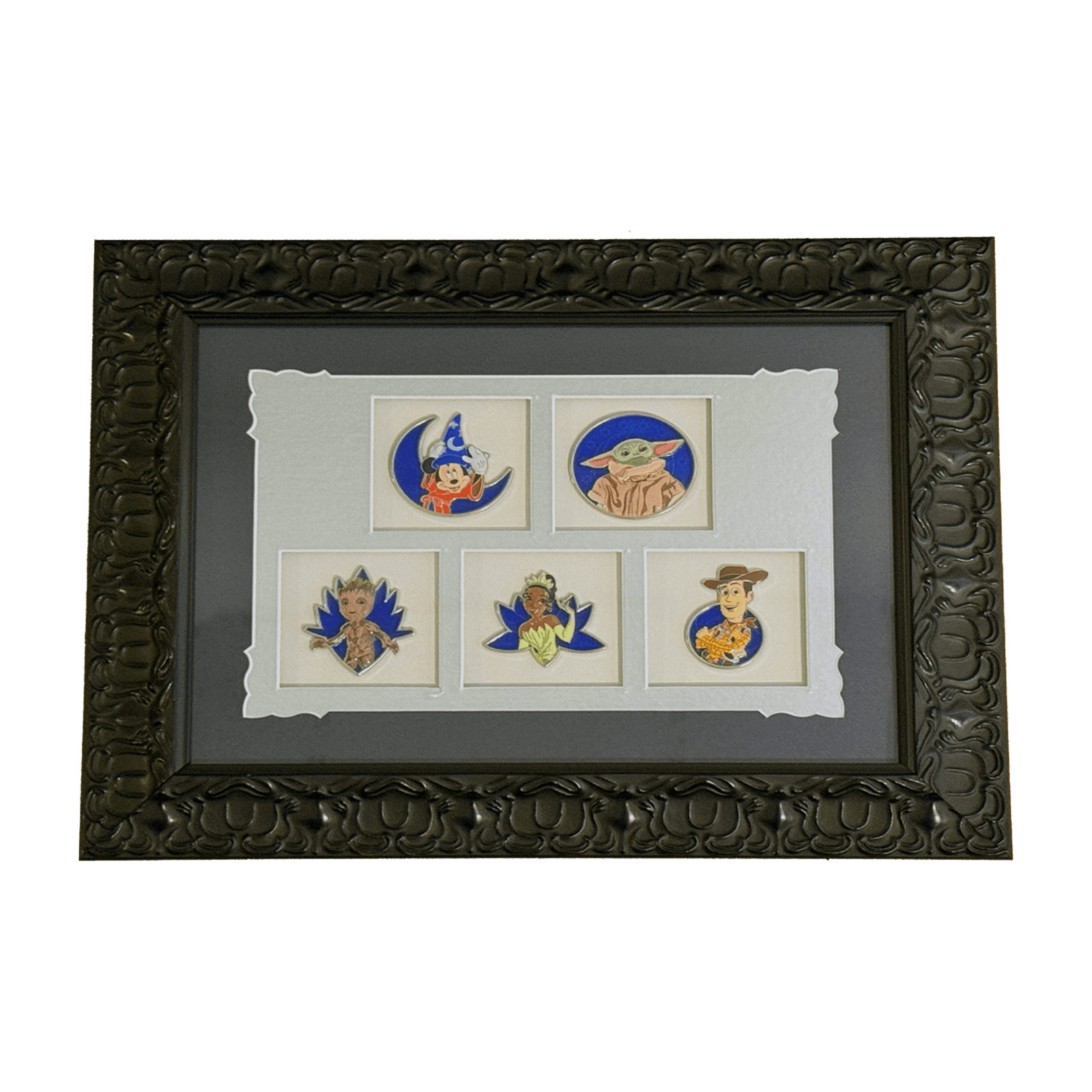 The Ultimate Disney Fan Event 2024 Framed Pin Set