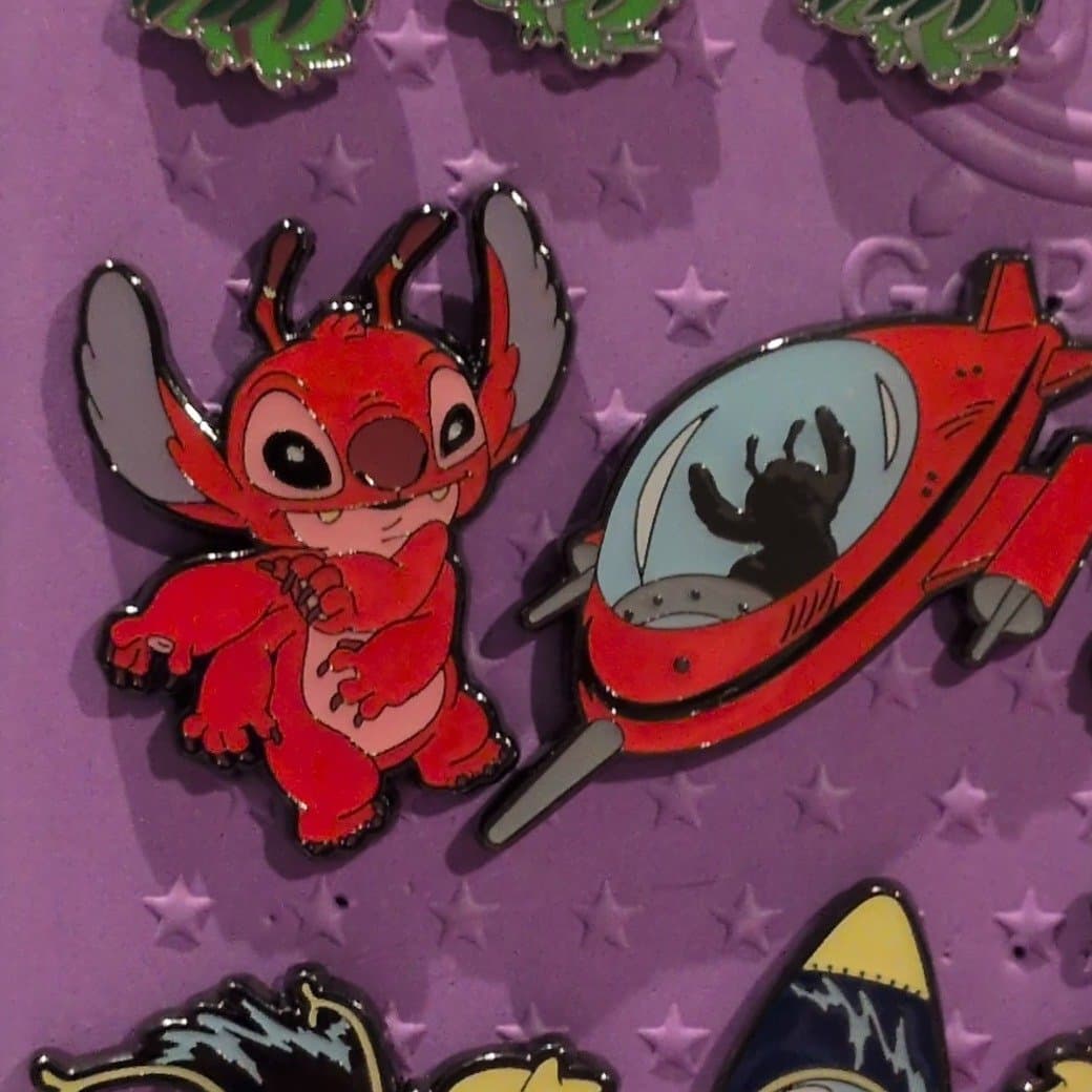 Stitch (Experiment 626) in Red Spacesuit and ship