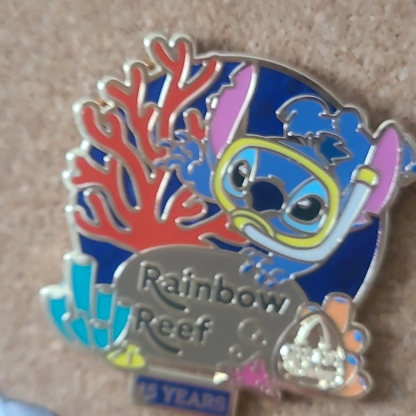 Disney Aulani Rainbow Reef 15 Year Anniversary Stitch Snorkel Pin