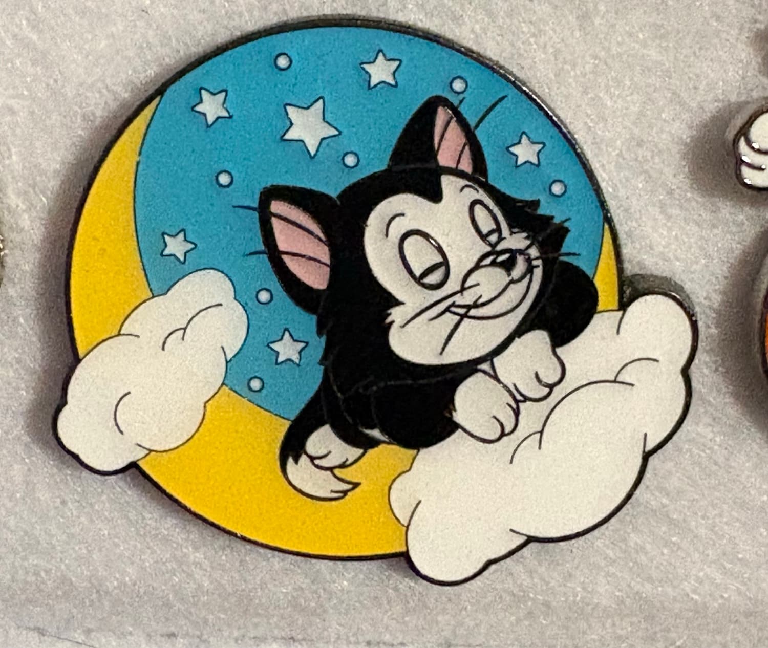 Figaro on Moon (Loungefly Disney Cats & Dogs Blind Box)