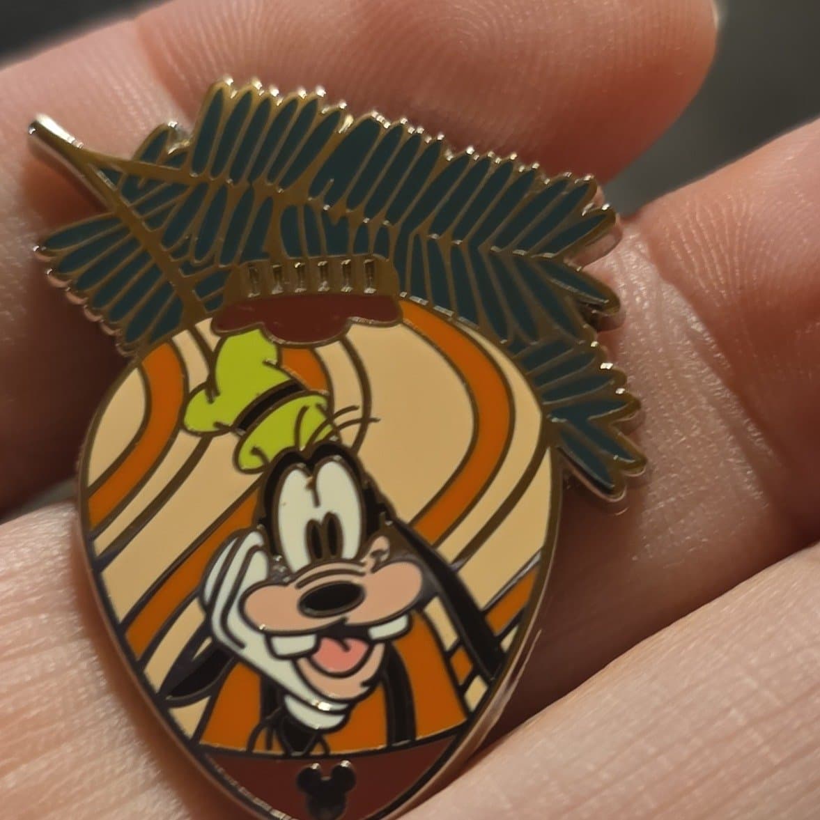 Goofy Christmas Ornament front