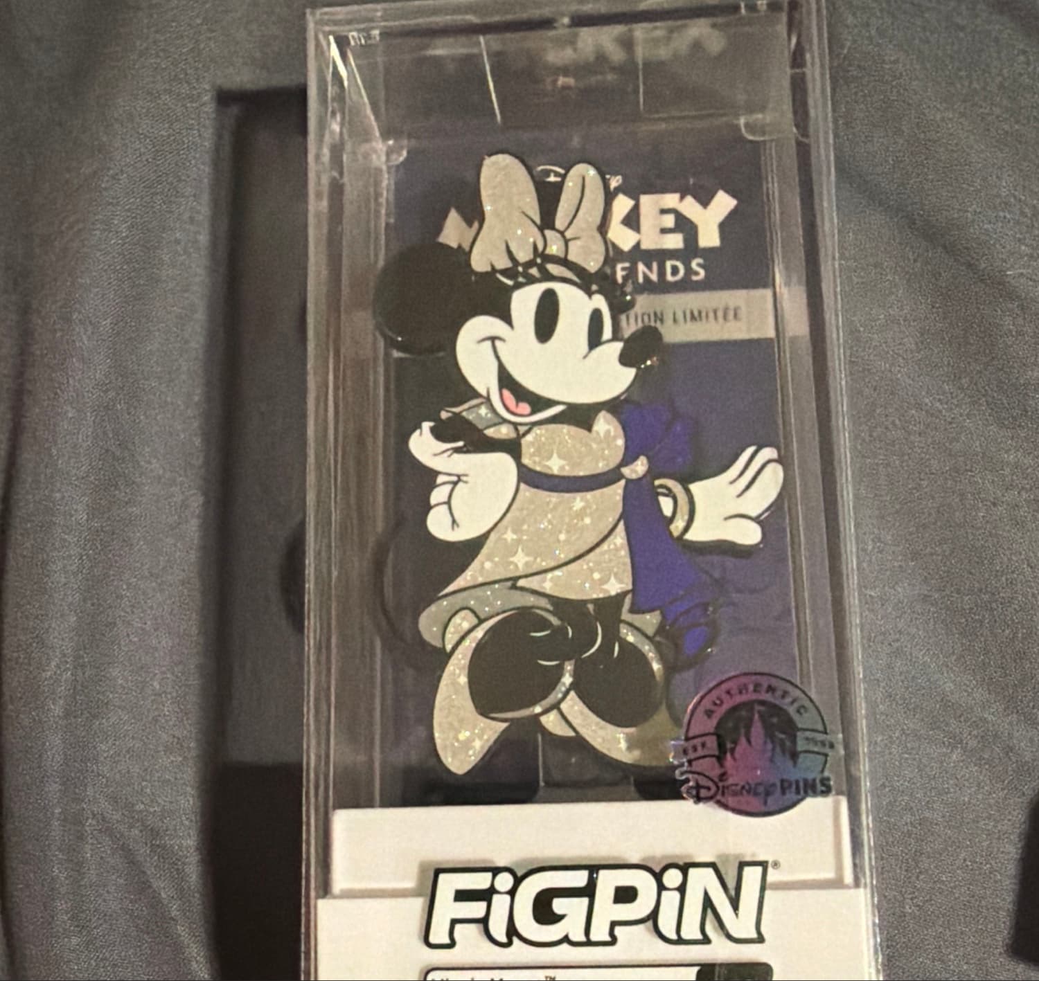 Minnie Mouse 100th Anniversary Limited Release FiGPiN #1139 front