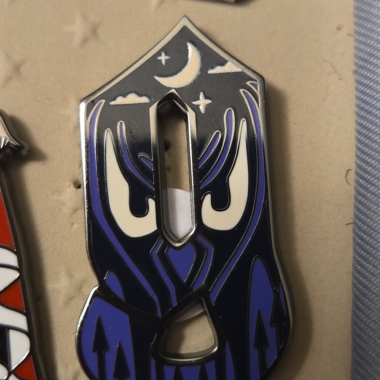 Haunted Mansion O'Pin House: The Haunted Mansion with Full Moon Pin front
