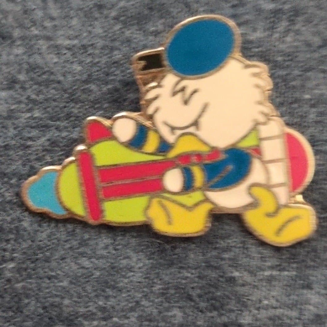 Dewey Duck on Rocket