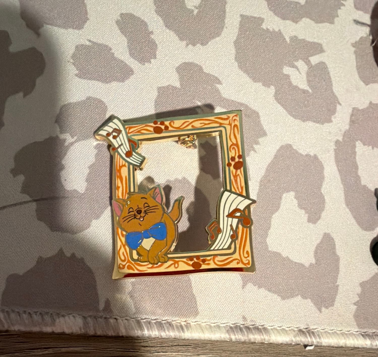 Toulouse in Frame with Music Notes front