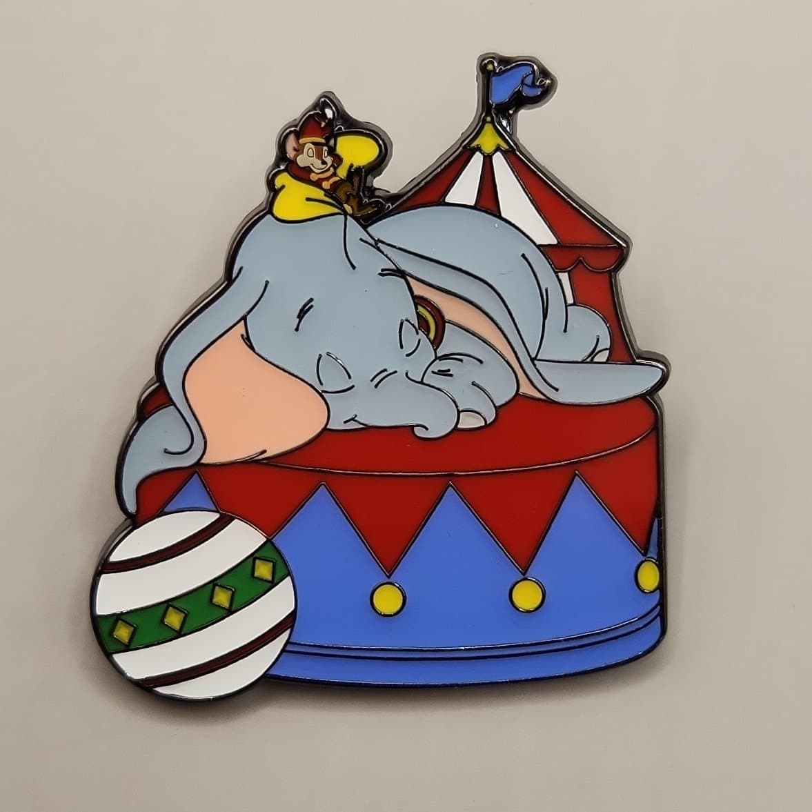 Dumbo (Sleeping on Circus Drum) - Sleeping Animals Blind Box