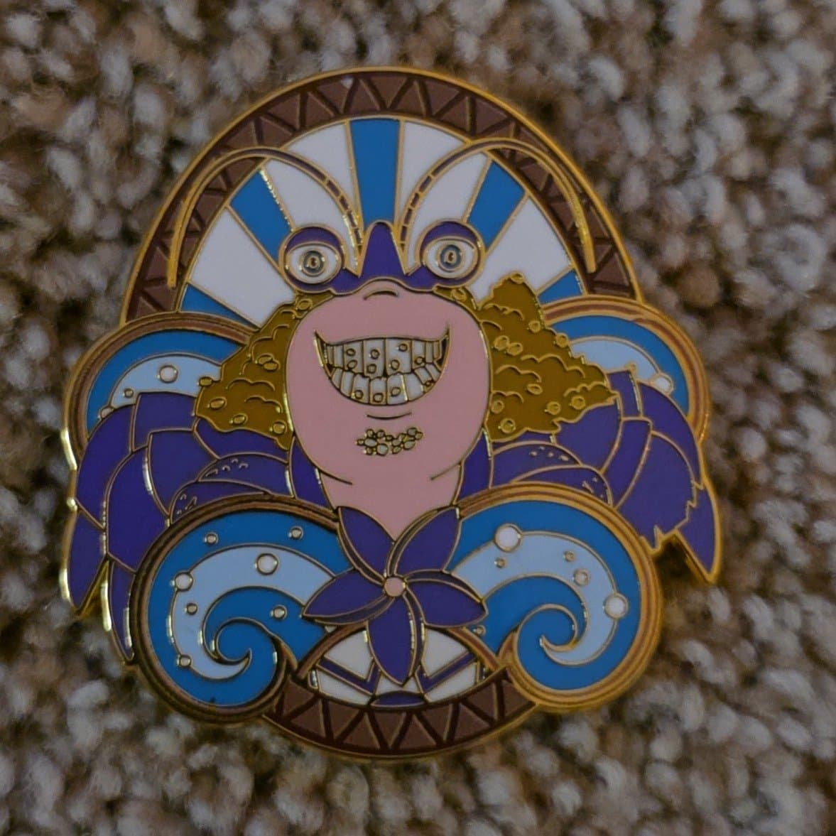 Tamatoa the Giant Coconut Crab Pin - Moana Booster Set front