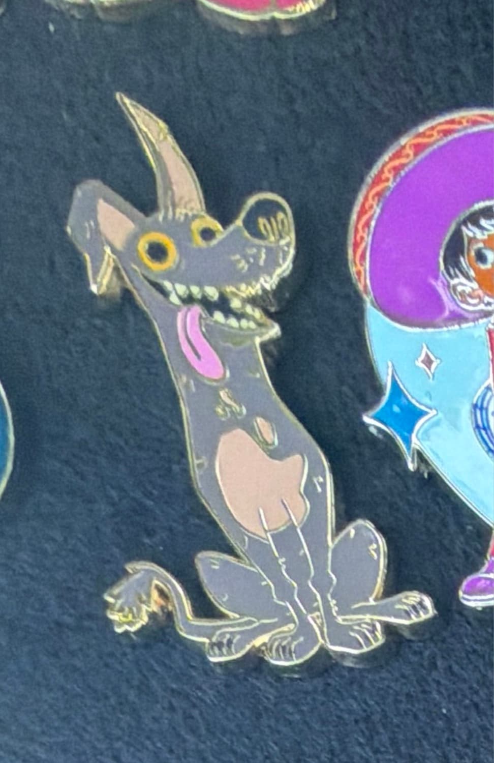 Dante (sitting, tongue out) - Coco Booster Set