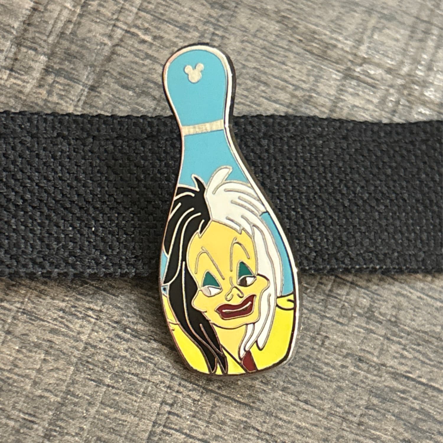 101 Dalmatians Cruella Deville Villain Bowling Pin