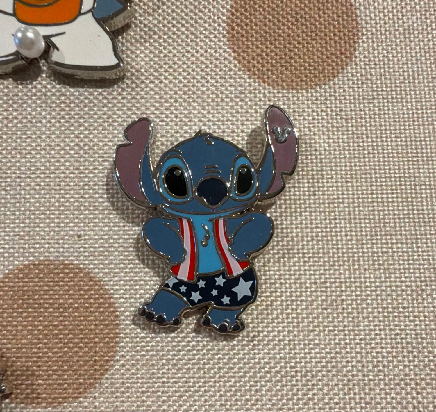 Stitch Holidays 4th Of July Hidden Mickey Pin front