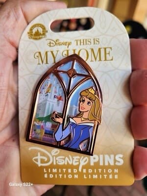 Sleeping Beauty - Aurora front