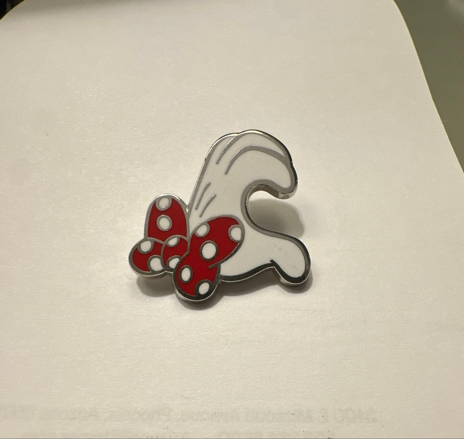 Minnie Mouse Half Heart Left Hand with Bow front