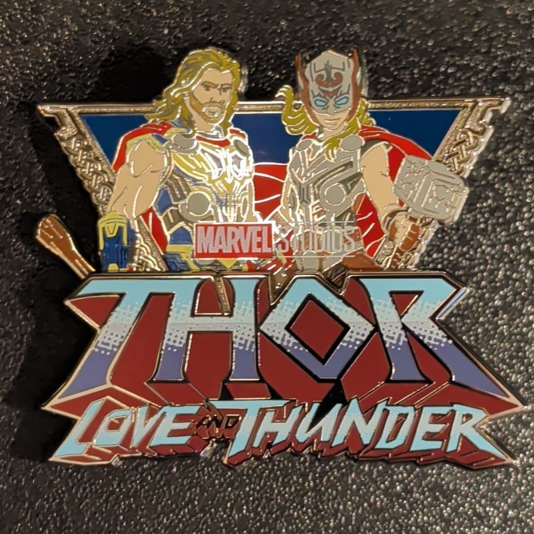 Worthy Thor and Mighty Thor - Thor: Love and Thunder front