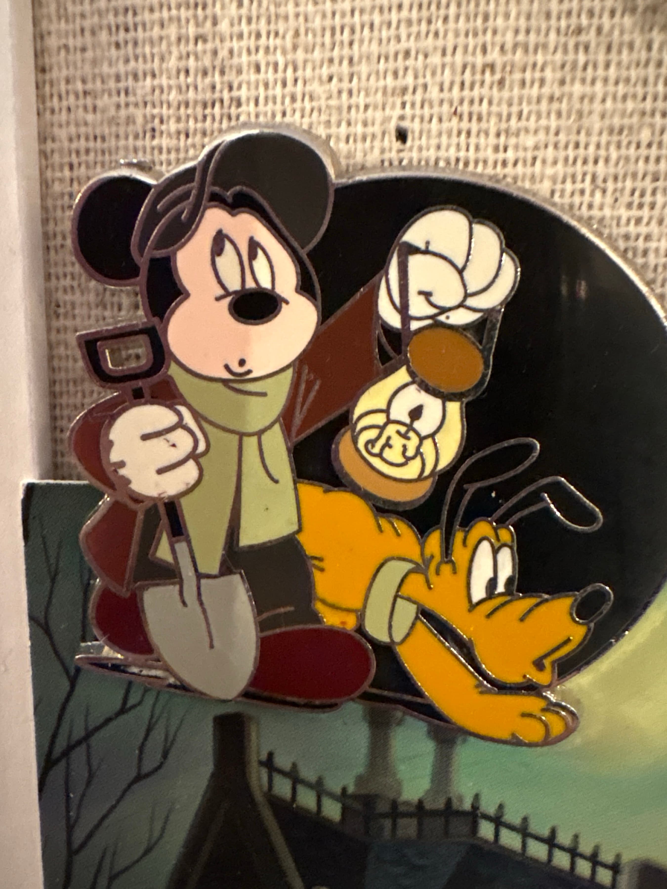 Coffin Characters Mystery Collection - Mickey and Pluto as the Caretaker and His Dog - The Haunted Mansion