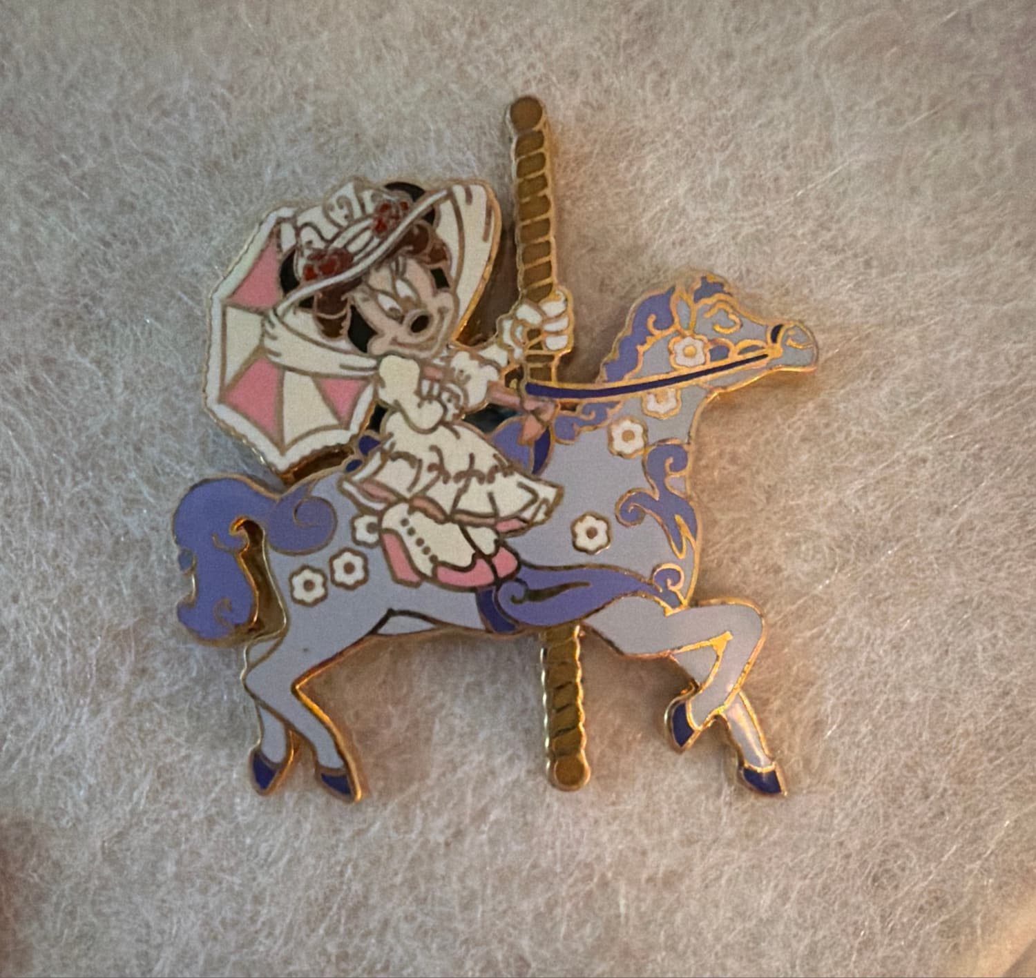 Minnie Mouse as Mary Poppins