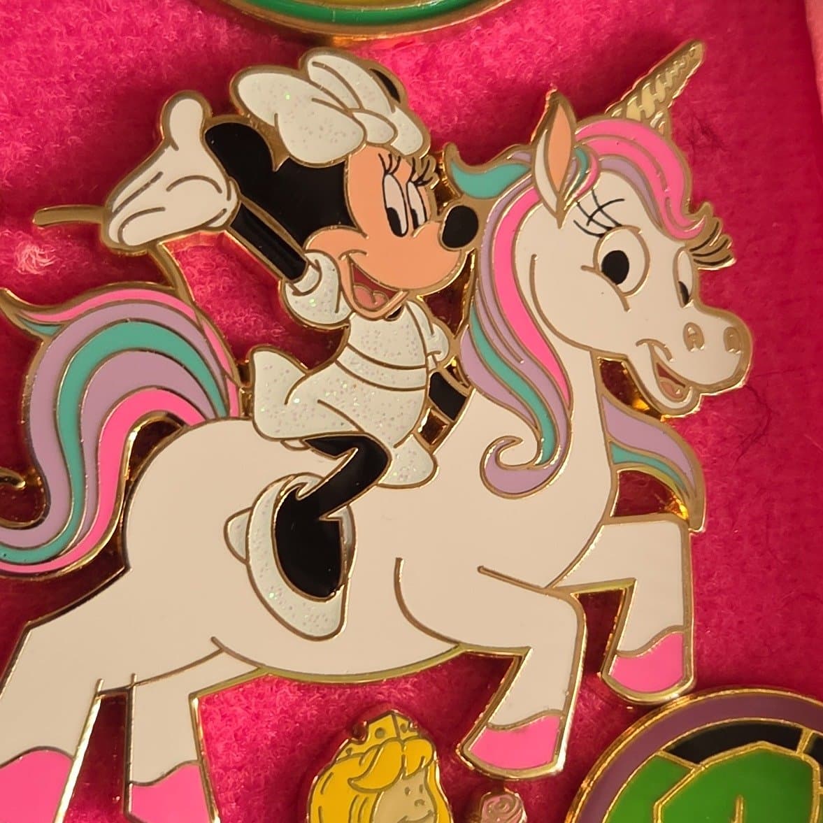 Disney PALM Minnie - Unicorn Adventure Glitter Pin