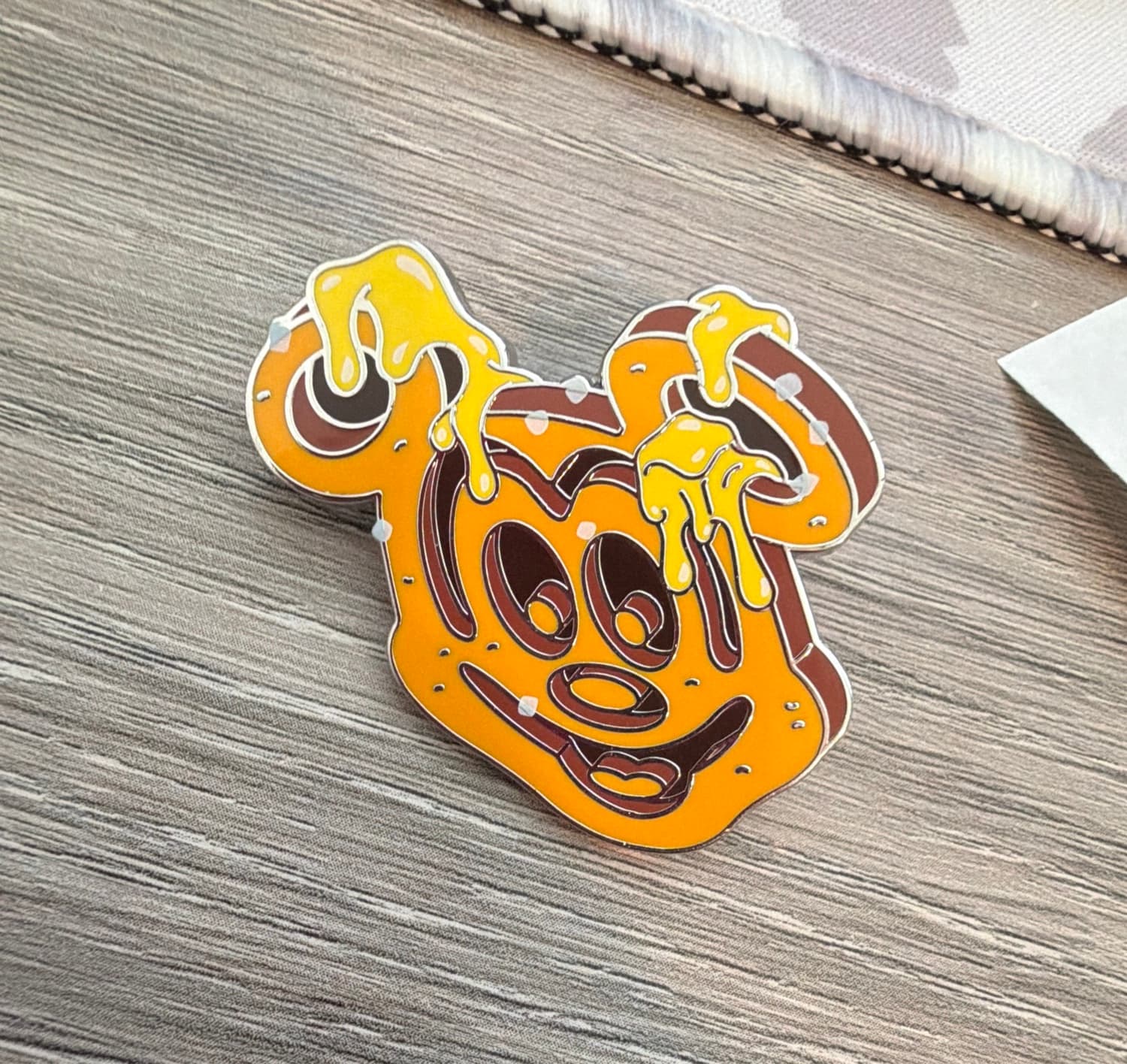 Mickey Pretzel