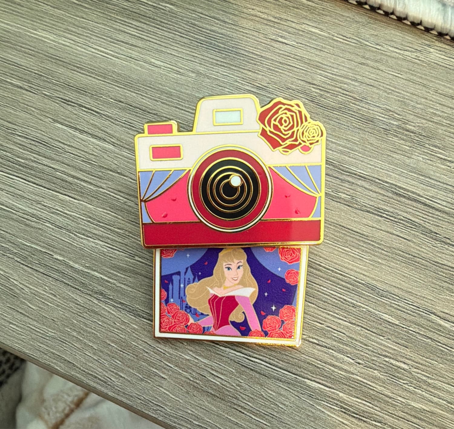 Disney Princess Camera Sliding Blind Box Pin - Aurora front