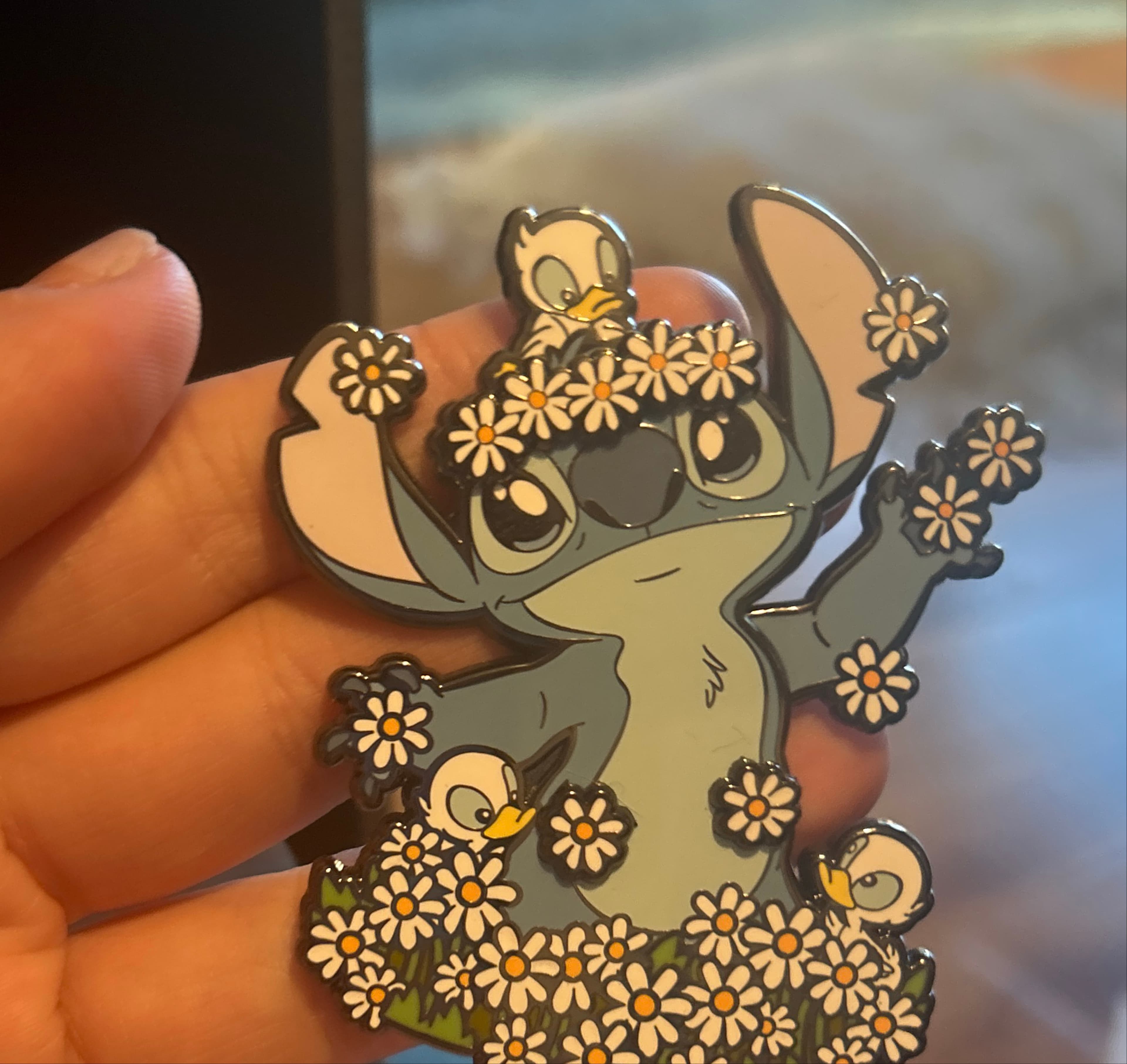 Springtime Stitch - Lilo & Stitch - Loungefly