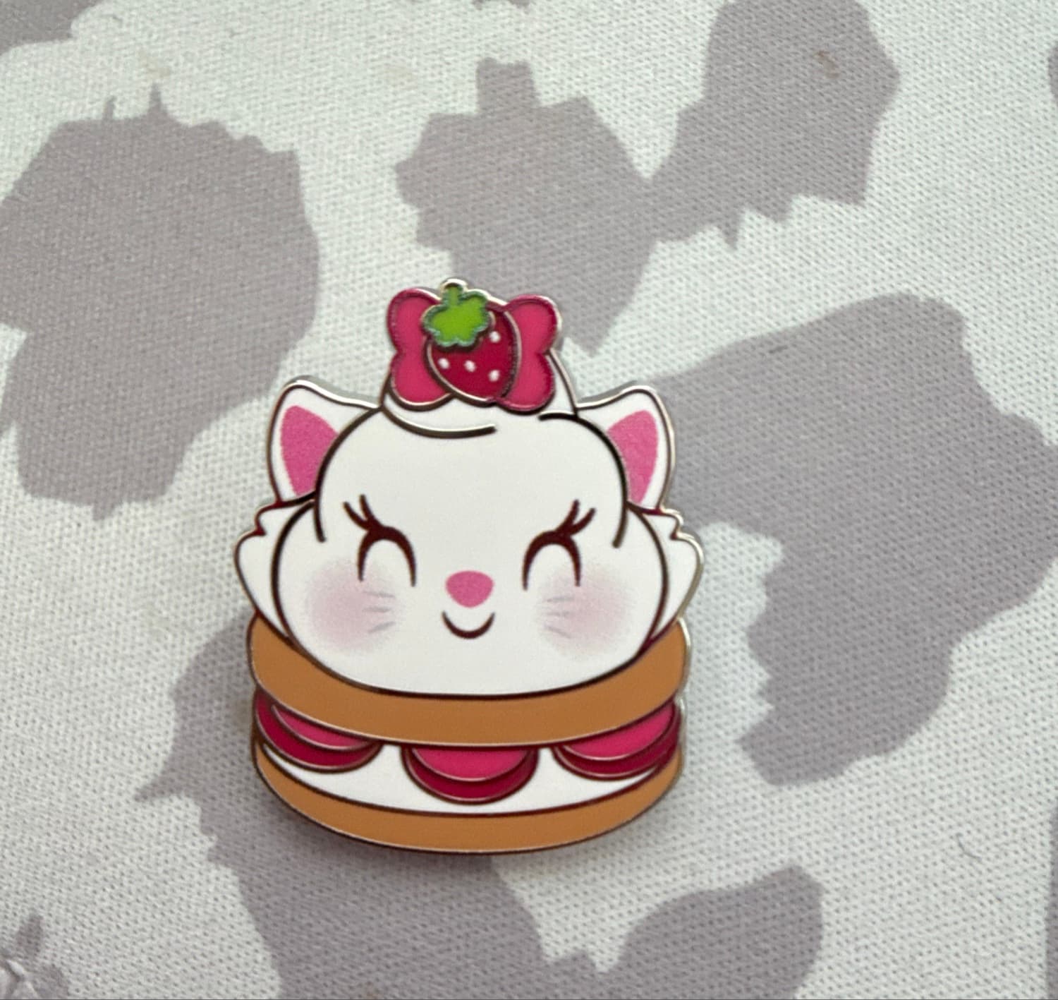 Marie Strawberry Poundcake Munchling
