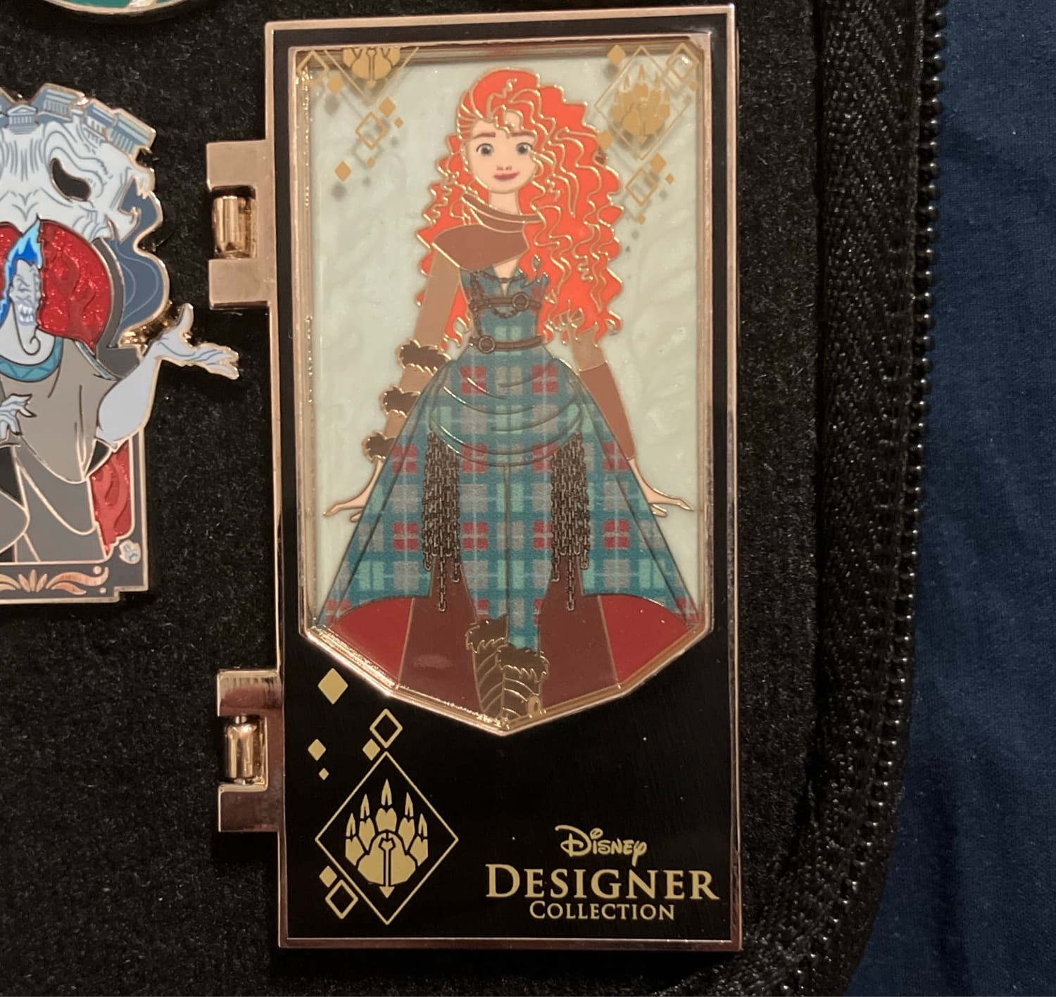 Merida Designer Collection Brave Hinged Pin front