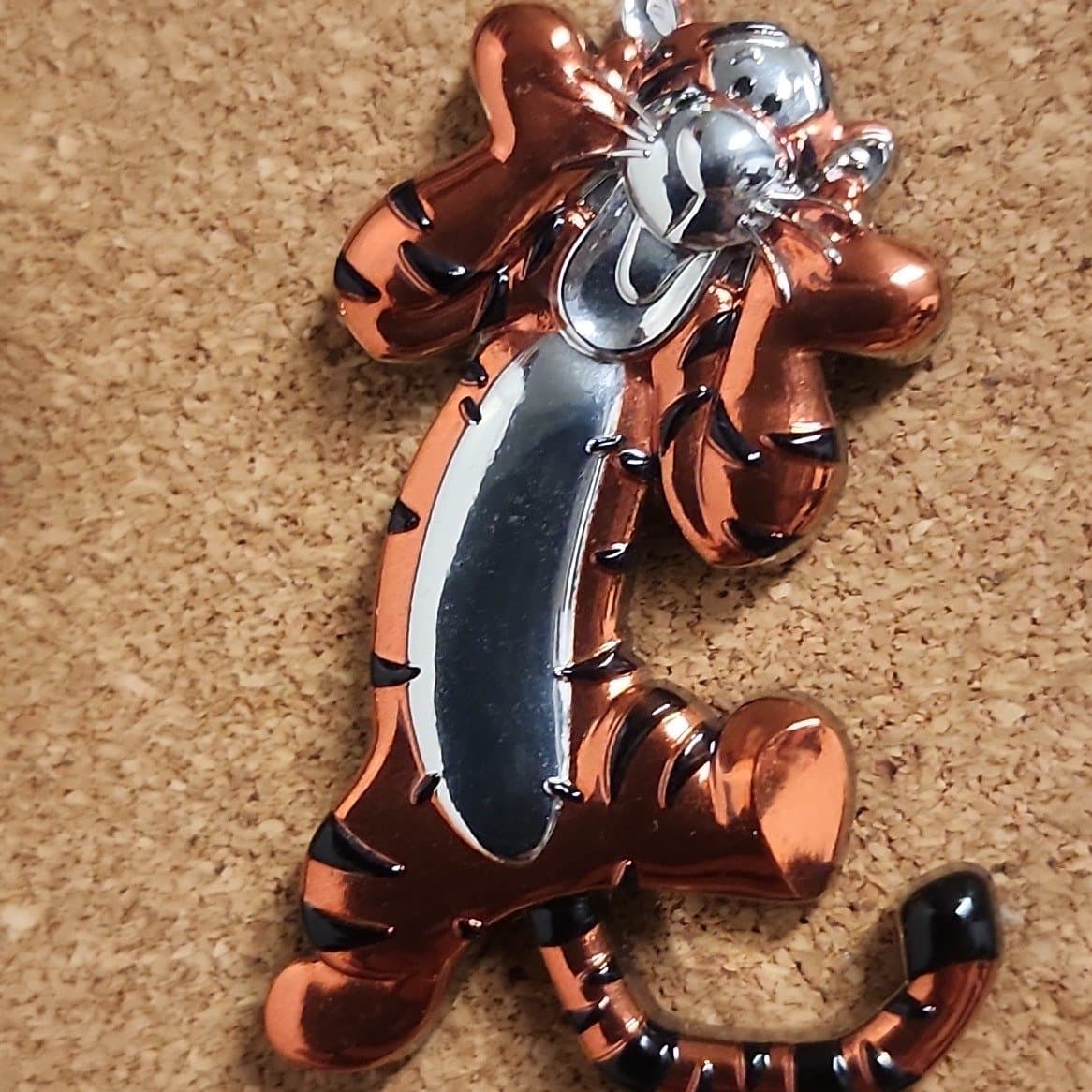 Disney Character Sculpted 3D Metallic Pin - Tigger