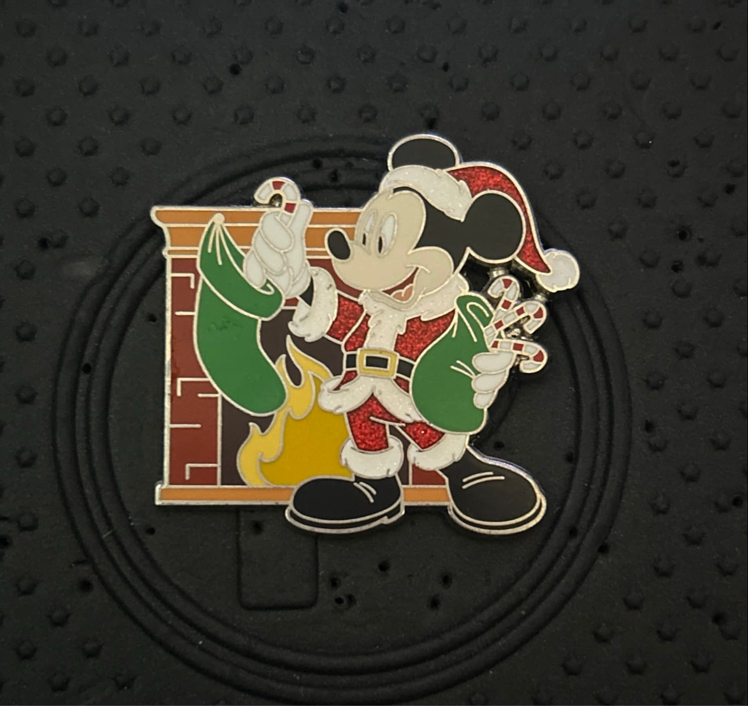 Disney Parks Christmas Holiday Santa Mickey Mouse Fireplace Stockings 2021 Pin