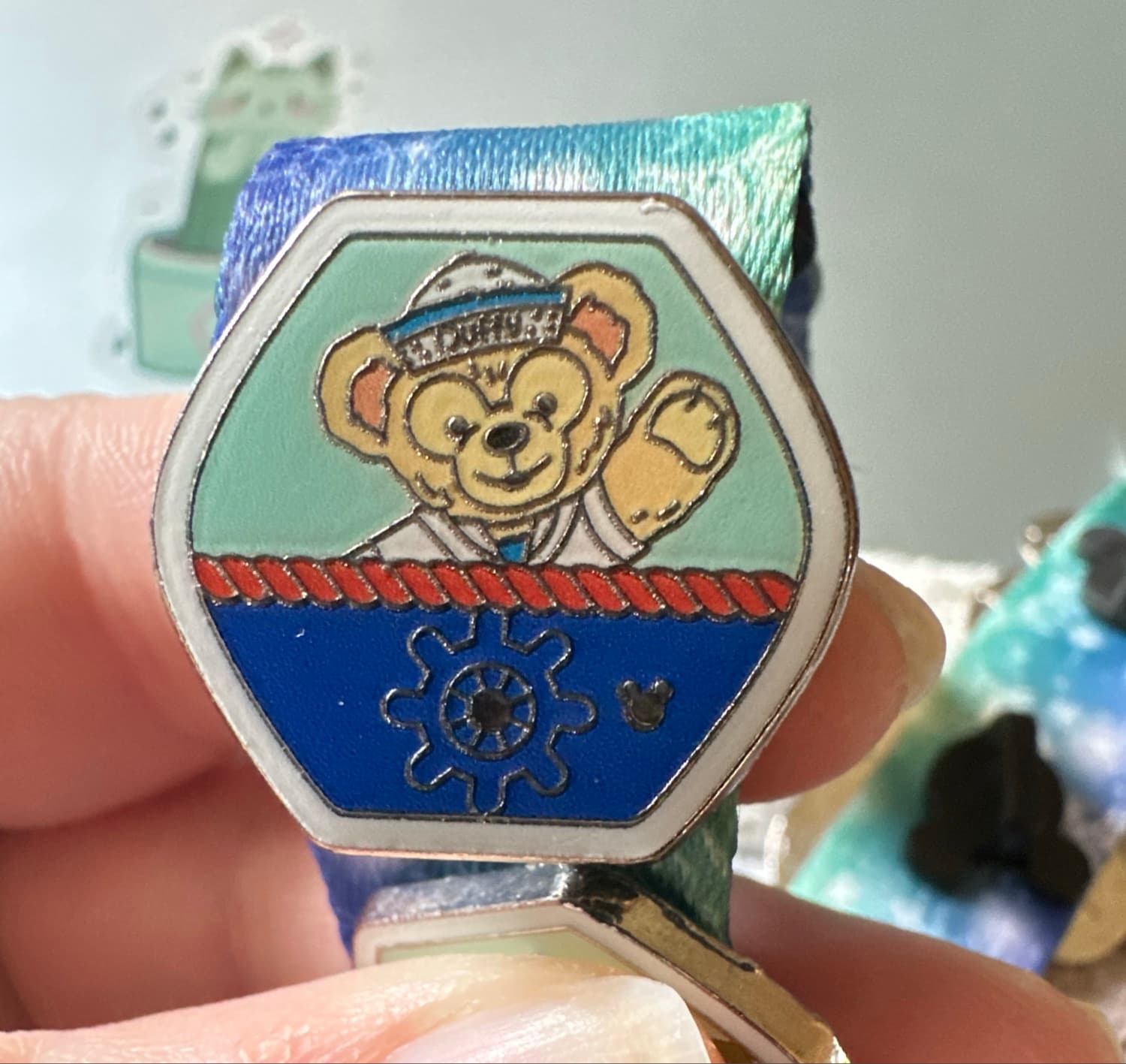 Duffy The Bear Ferris Wheel Collection Individual Pin front