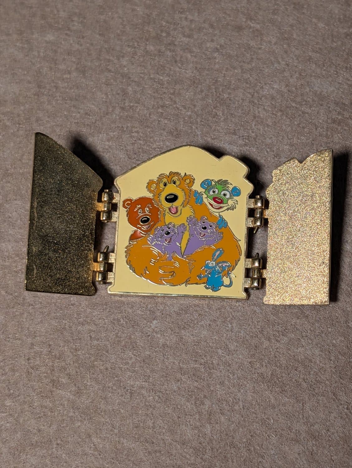 “Bear” Cast Hinge front
