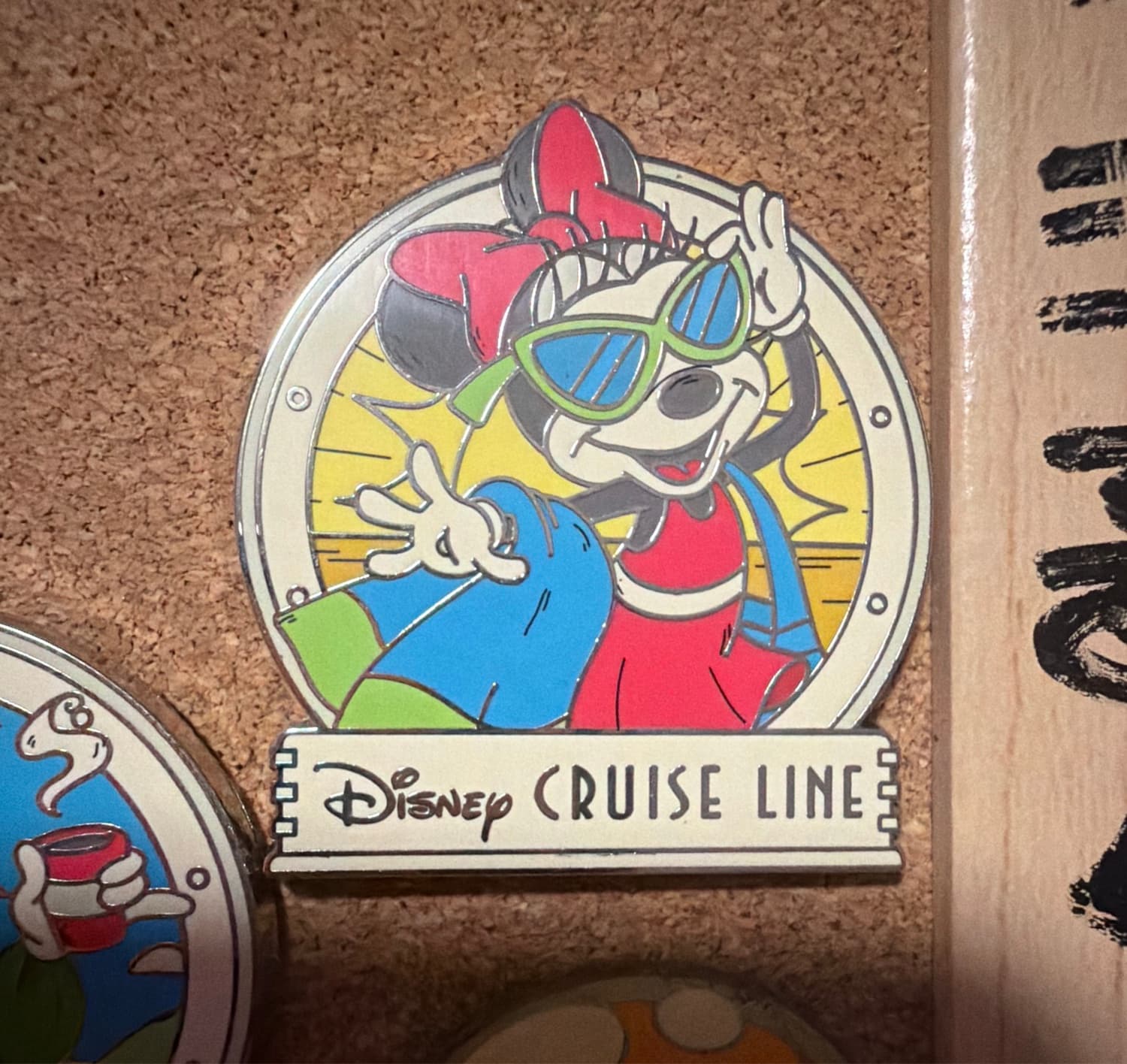Minnie Mouse front