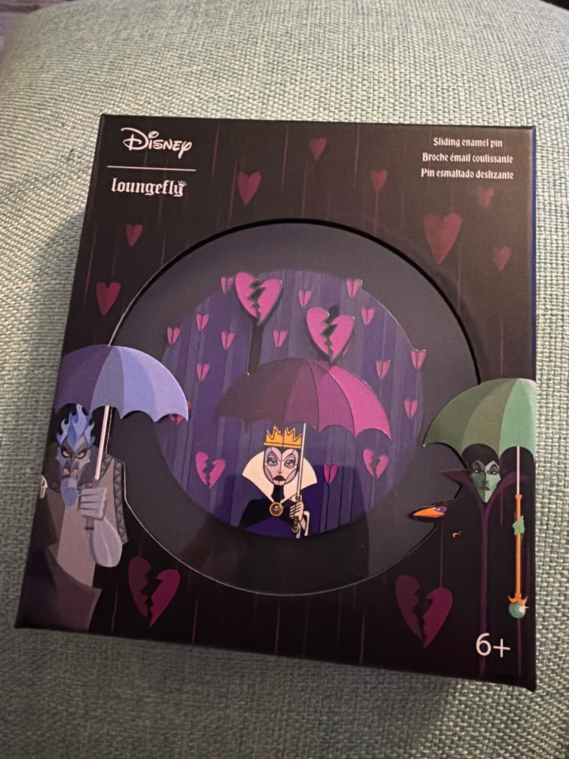 Loungefly Disney Villains Curse Your Hearts Sliding Pin- Evil Queen- LE 1,700